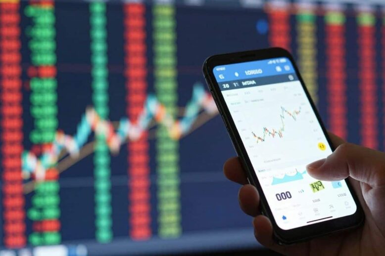 Trading CFDs around company earnings in Australia.